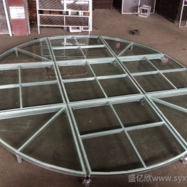 圓形玻璃舞臺